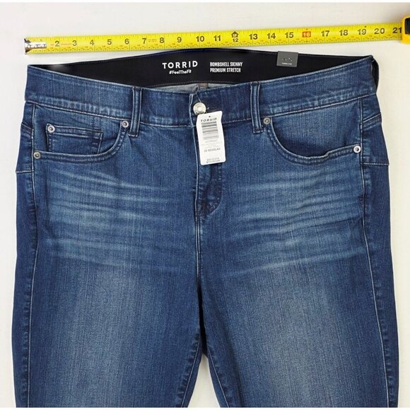 Torrid Bombshell Skinny Premium Stretch Size 20R Women 30" Imseam Blue Jeans NWT - Picture 4 of 14